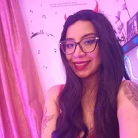 Slika avatara modela Isis_dark