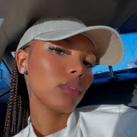 Brianna_T's Avatar Pic