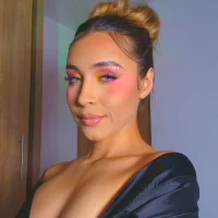 PollyGrey_Live Webcam