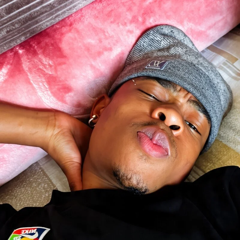 lightskinned_blackboii profile photo