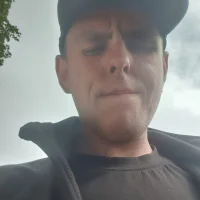 youngcouple123's Profile Pic