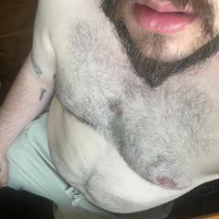 dirtyspitbearwhrrr webcam