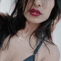 LaraMiller's Profile Pic