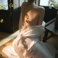 Seraphina-naa এর প্রোফাইল ছবি