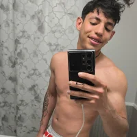 the_boy_hot-321's Profile Pic