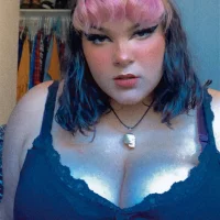 nikkijamil's Profile Pic
