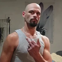 Аватар StayrockStrong