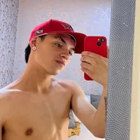 Kris_Storm Adlı Modelin Avatarı