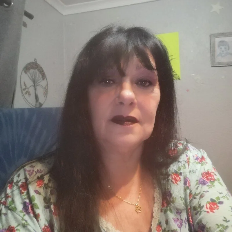 LadyCHARMS69 profile photo