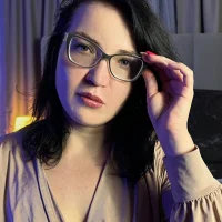 Gambar Profil VictoriaKamskaya