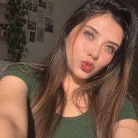 CHLOE_02