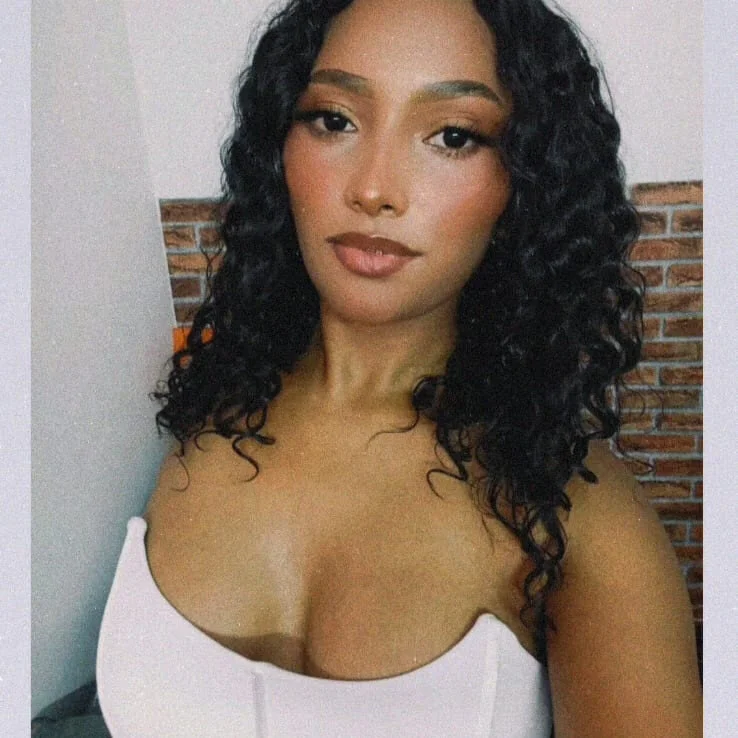 Paula_Akari