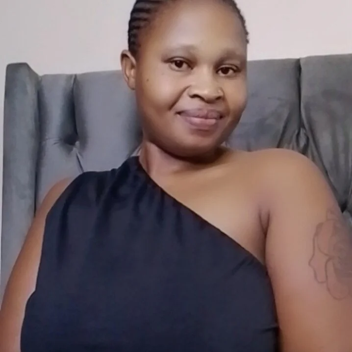 Loyal_Alisha