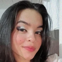 izzie_rayne's Profile Pic