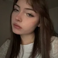 Slika avatara modela LuxRiuali