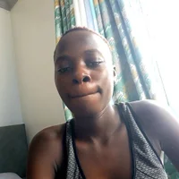 slender_queen20's Profile Pic