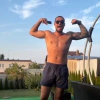Michaelangelo27