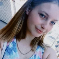 Bellaluise's Profile Pic
