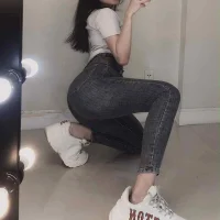 Anne_linda's Avatar Pic