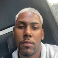 Wesleysouz's Profile Pic