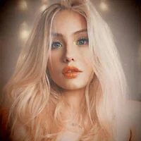 Honey_Fox_'s Profile Pic