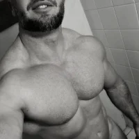 Tony9y's Profile Pic