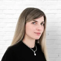 Lucya_Model Φωτ, Προφίλ