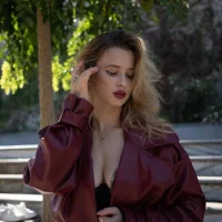 PetiteLexyy's Avatar Pic