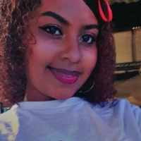 SaraCambell's Profile Pic