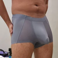 Whiteboy2o22 webcam
