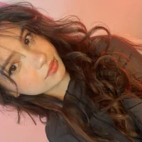 Im_yoursBb's Avatar Pic