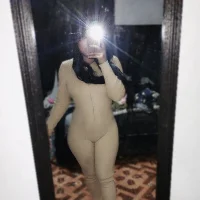 รูปโปรไฟล์ของ Zoey69-