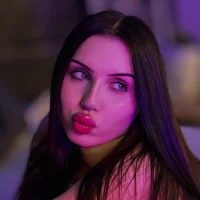 EfiTwinkle 的個人資料 圖片