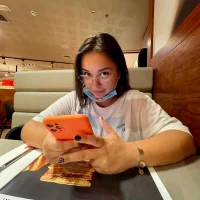 nootshyshay এর প্রোফাইল ছবি