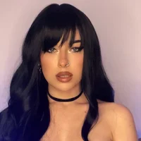 รูปโปรไฟล์ของ LilyBlanche