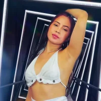 nymphomanya Adlı Modelin Avatarı
