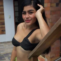 Nikysilk's Profile Pic