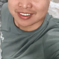 BustedKeeping webcam model