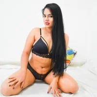 KimmyLogan's Profile Pic