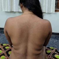 Awatar – indianhotwife639