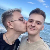 NikiKerryCum's Avatar Pic