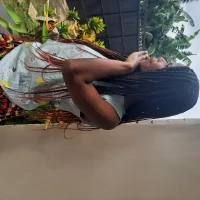 NicRaisaa Gambar Avatar