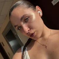 Glowingstarr's Profile Pic