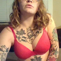 hollybeary's Profile Pic