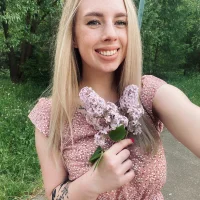 Raine_blossom's Profile Pic