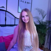 AuroraKuper's Avatar Pic