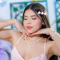 Ảnh Đại Diện Amber23_