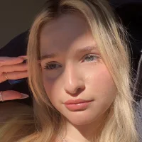 whitefoxxie113's Profile Pic