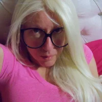 tsjennette Adlı Modelin Avatarı