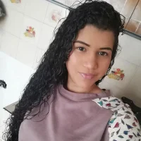 nahomy_fuller profiképe